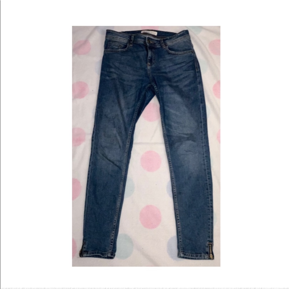 Women jeans